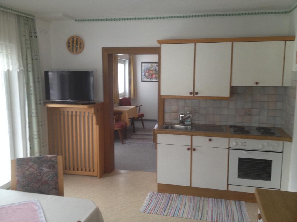 Haus Barbara Breuer Apartment Neukirchen am Grossvenediger Phòng bức ảnh