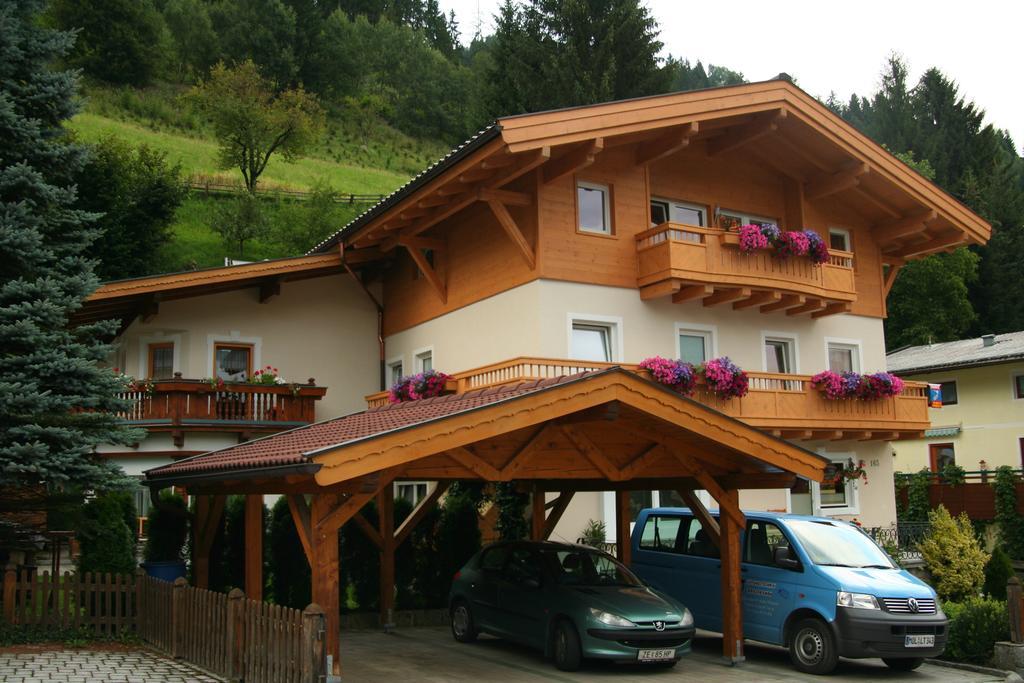 Haus Barbara Breuer Apartment Neukirchen am Grossvenediger Phòng bức ảnh